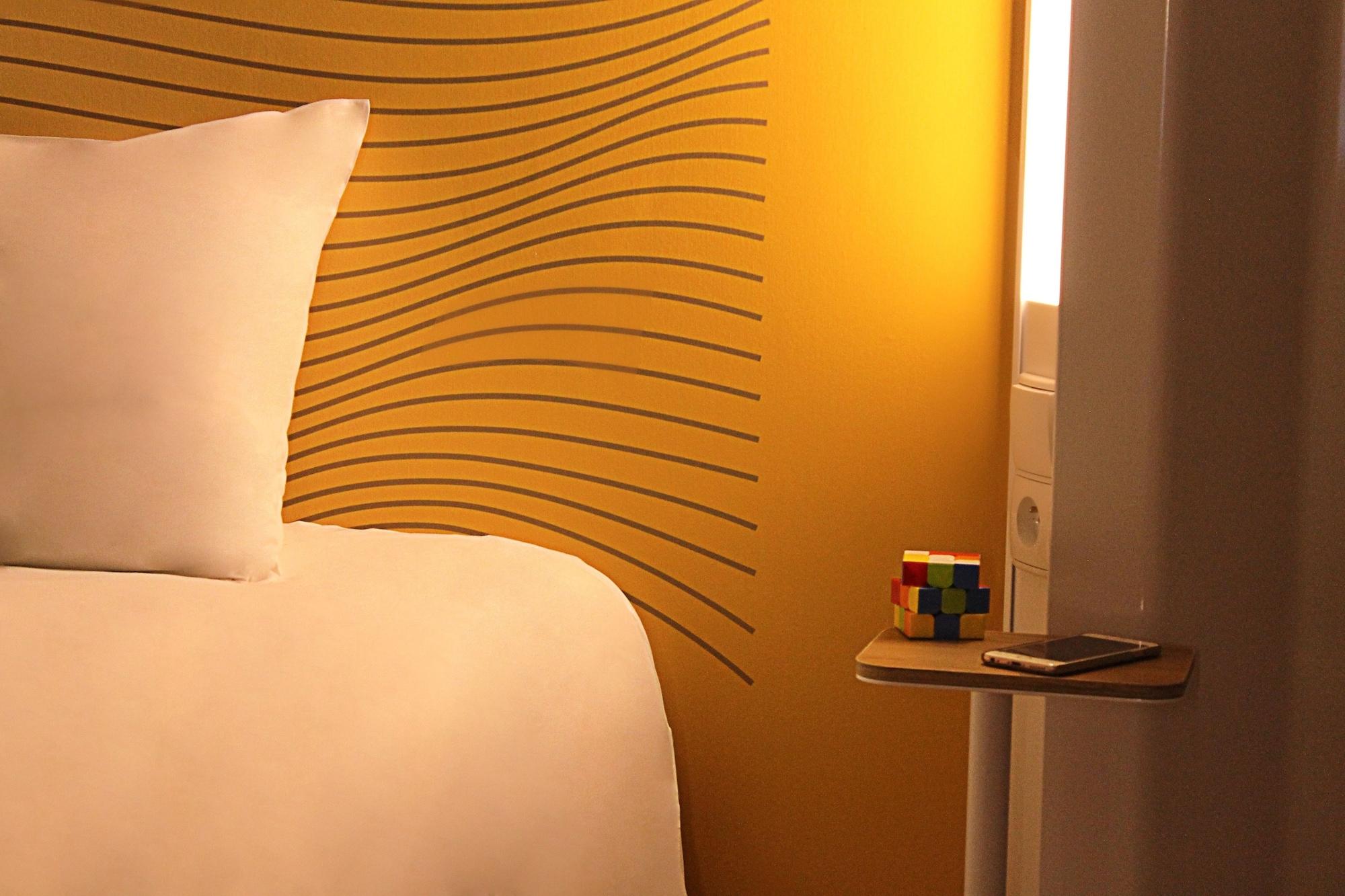 B&B Hotel Cergy Saint Christophe ภายนอก รูปภาพ