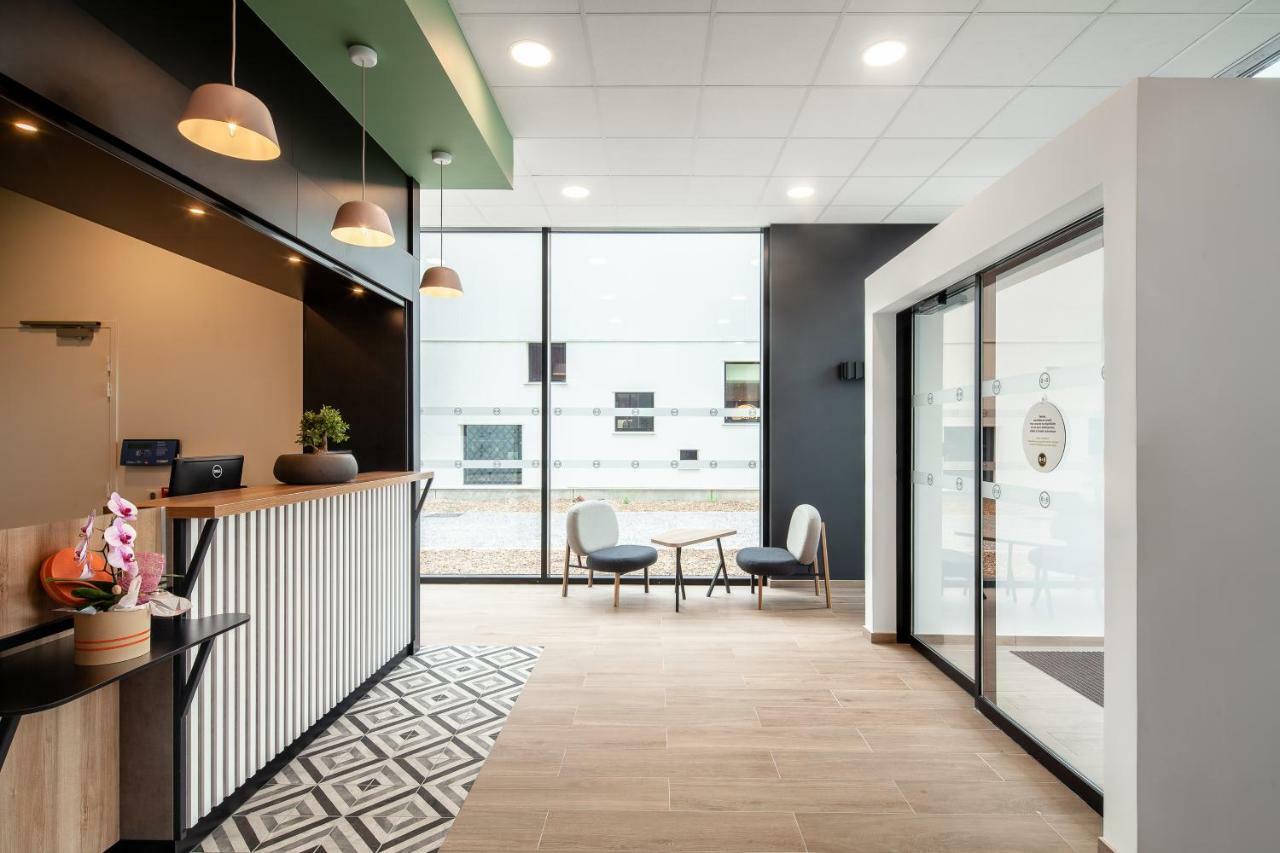 B&B Hotel Cergy Saint Christophe ภายนอก รูปภาพ
