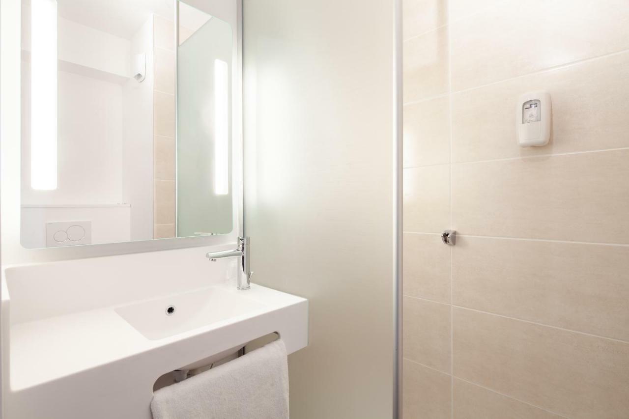 B&B Hotel Cergy Saint Christophe ภายนอก รูปภาพ